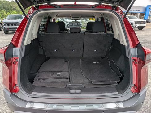 Used 2023 Nissan Rogue SV FWD image 27