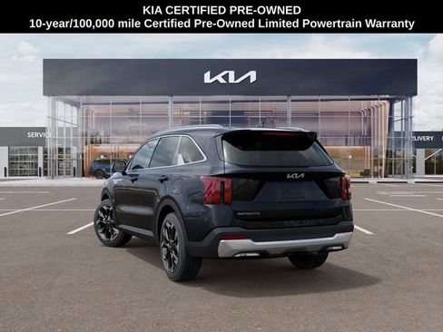 Certified 2025 Kia Sorento SX FWD image 4