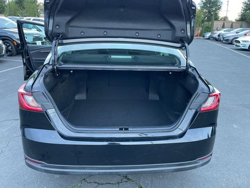 Used 2025 Toyota Camry LE image 24