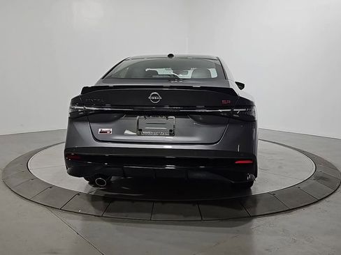 New 2026 Nissan Sentra SR w/ SR Premium Package FWD image 4
