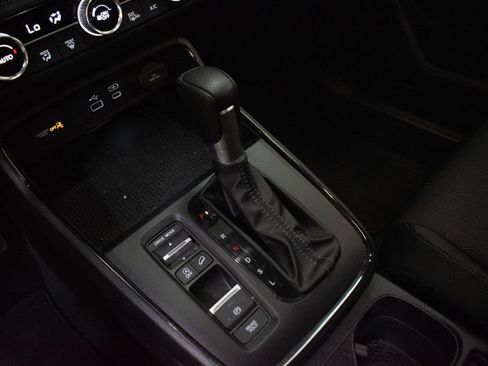 Used 2024 Honda CR-V EX image 19