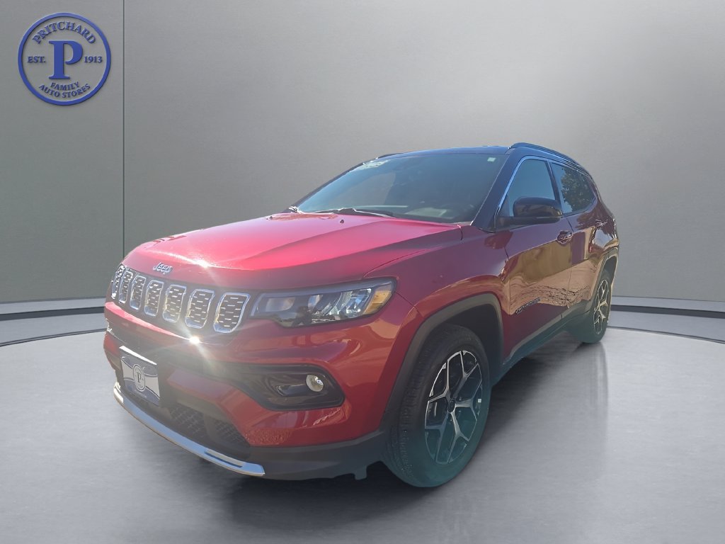 Used 2025 Jeep Compass Limited AWD/4WD image 3