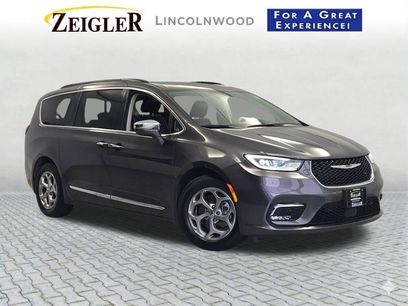 Used 2022 Chrysler Pacifica Limited