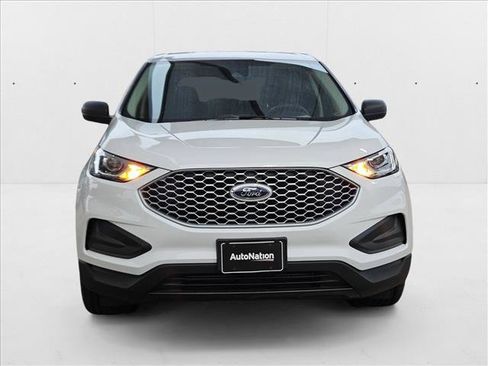 New 2024 Ford Edge SE image 6