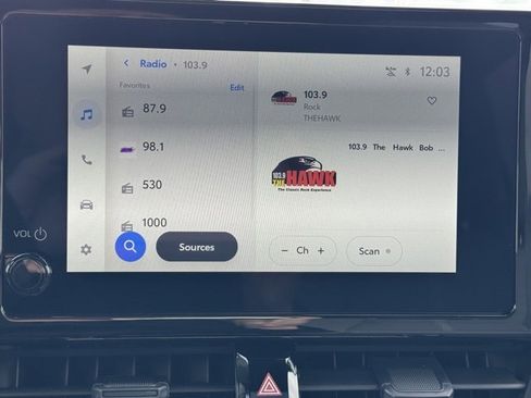 Certified 2026 Toyota Corolla Cross SE image 26