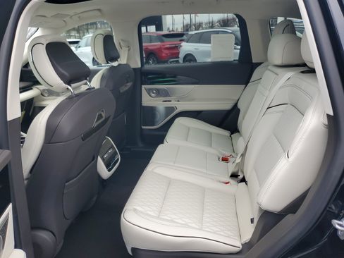 New 2026 Lincoln Nautilus Black Label w/ Jet Appearance Package image 28