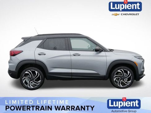 New 2026 Chevrolet TrailBlazer RS w/ Convenience Package image 2