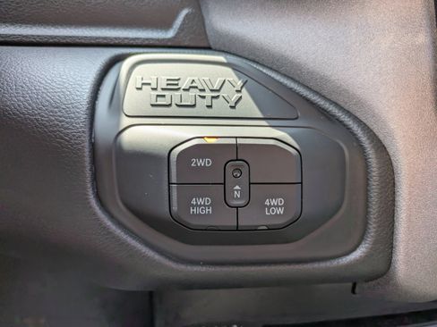 New 2026 RAM 2500 Tradesman AWD/4WD image 16