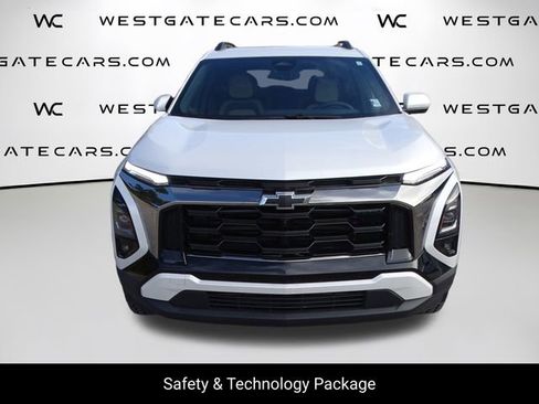 Used 2025 Chevrolet Equinox ACTIV w/ Safety and Technology Package image 4
