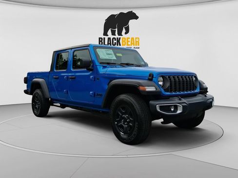 New 2026 Jeep Gladiator Sport AWD/4WD image 1