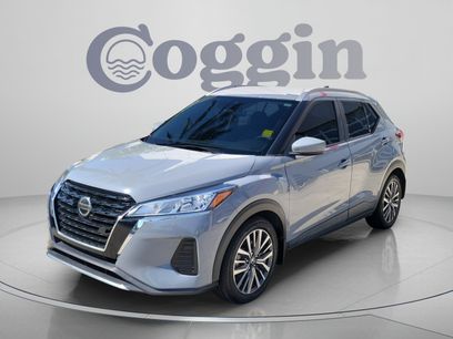 Used 2021 Nissan Kicks SV