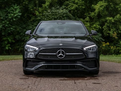 Used 2025 Mercedes-Benz C 300 4MATIC Sedan image 7
