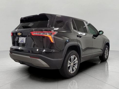 Used 2025 Chevrolet Equinox LT image 19