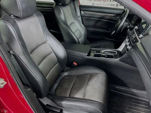 Used 2019 Honda Accord Sport image 28