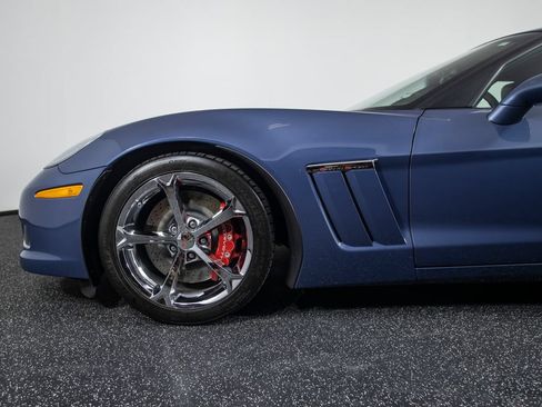 Used 2013 Chevrolet Corvette Grand Sport w/ 2LT Preferred Equipment Group RWD image 18