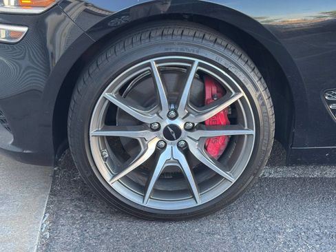 Used 2025 Genesis G70 2.5T AWD/4WD image 32