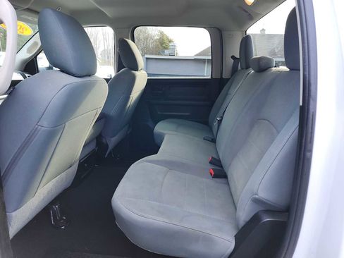 Used 2018 RAM 2500 Tradesman w/ Chrome Appearance Group image 15