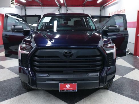 Used 2022 Toyota Tundra SR5 AWD/4WD image 23