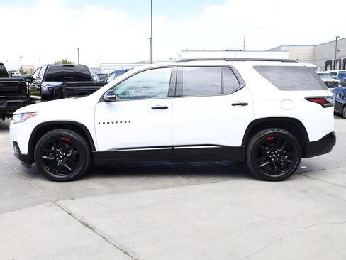 Used 2021 Chevrolet Traverse Premier w/ Redline Edition AWD/4WD image 3