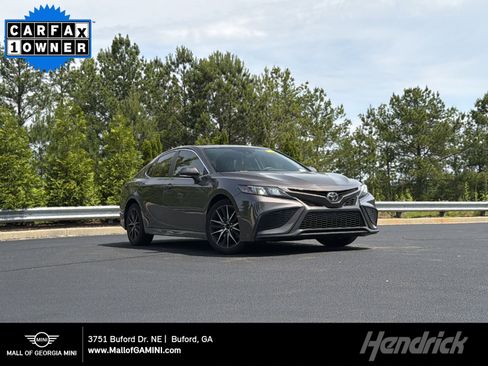 Used 2023 Toyota Camry SE w/ Convenience Package FWD image 1
