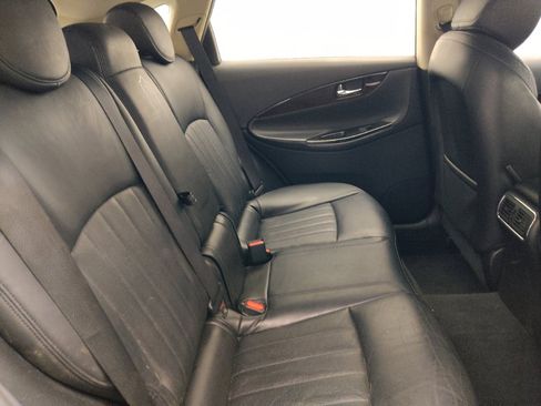 Used 2017 INFINITI QX50 2WD w/ Premium Plus Package image 19