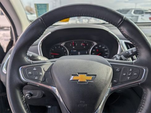 Used 2019 Chevrolet Equinox LT image 10