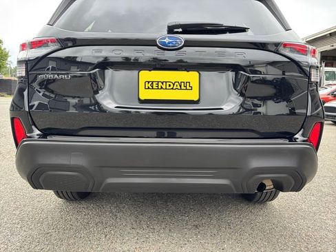 Certified 2025 Subaru Forester Premium AWD/4WD image 29
