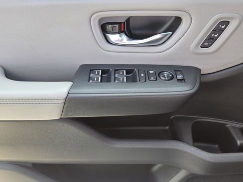 Certified 2024 Honda Pilot Touring image 27