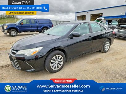 Used 2016 Toyota Camry LE