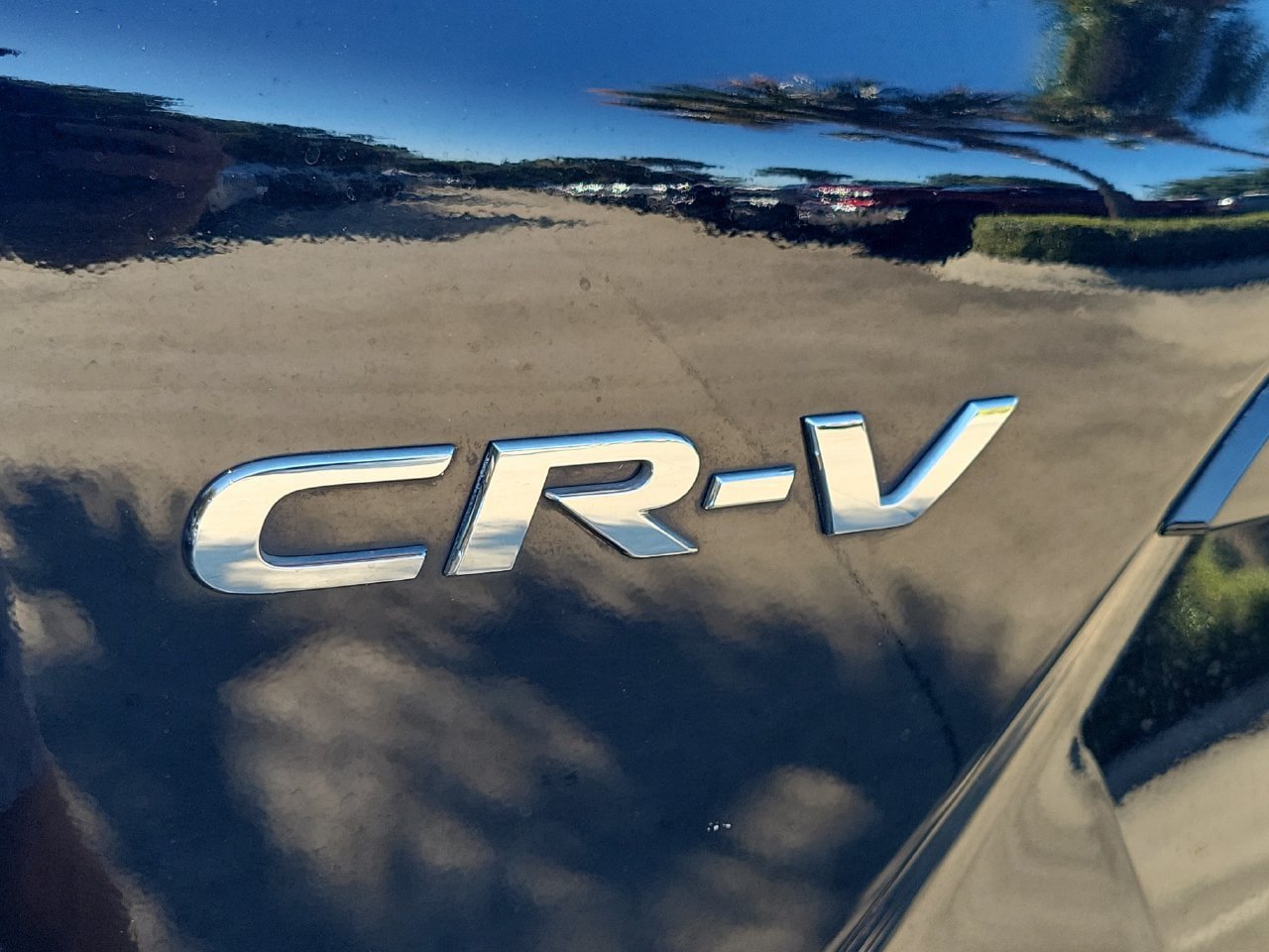 Used 2017 Honda CR-V Touring image 7