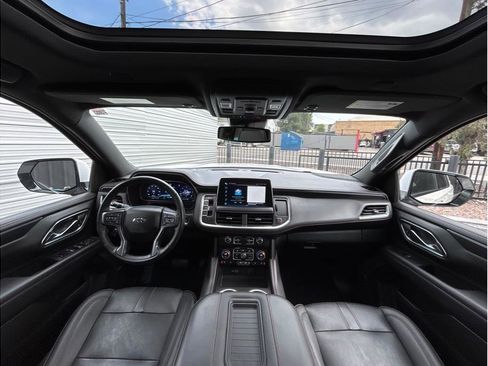 Used 2023 Chevrolet Suburban RST w/ Luxury Package image 14