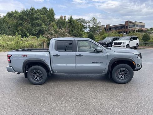 New 2027 Nissan Frontier PRO-4X w/ Pro Premium Package AWD/4WD image 2