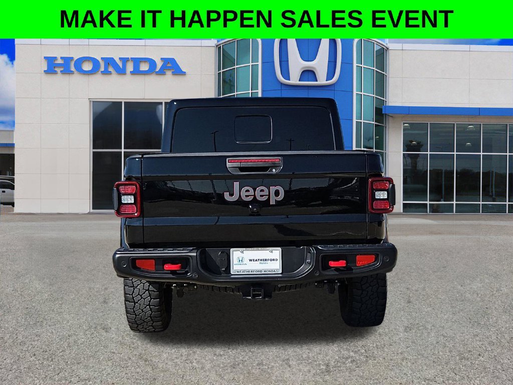 Used 2024 Jeep Gladiator Rubicon AWD/4WD image 4