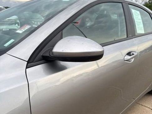 Used 2024 Kia Forte LXS FWD image 28