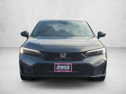 Used 2025 Honda Civic Sport image 2