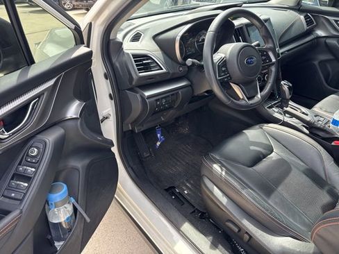 Used 2023 Subaru Crosstrek 2.5i Limited AWD/4WD image 10