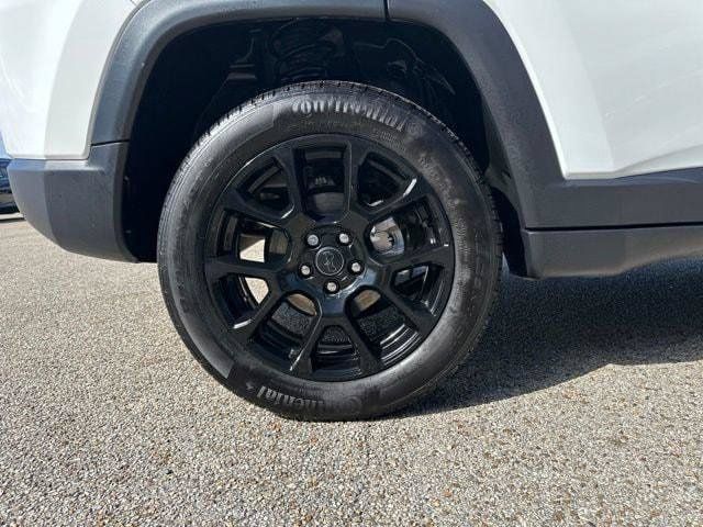 Certified 2025 Jeep Compass Latitude w/ Altitude Special Edition AWD/4WD image 50