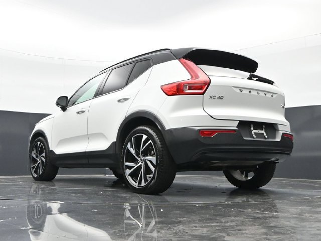 Used 2021 Volvo XC40 T5 R-Design w/ Advanced Package AWD/4WD image 51
