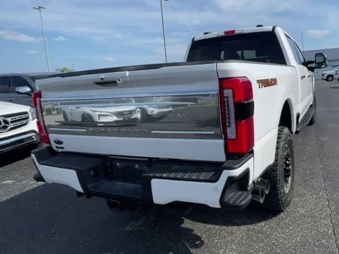 Used 2024 Ford F250 Platinum w/ Tremor Off-Road Package image 9