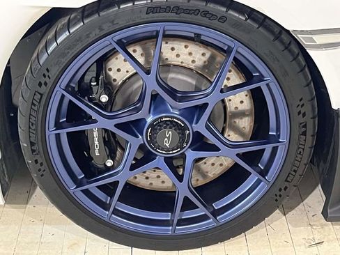 Certified 2025 Porsche 718 Boxster Spyder RS RWD image 15