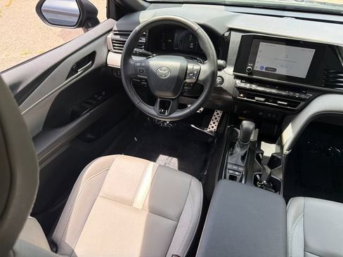 Used 2026 Toyota Camry SE w/ Convenience Package FWD image 20