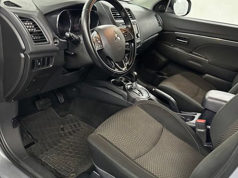 Used 2016 Mitsubishi Outlander Sport ES FWD image 10