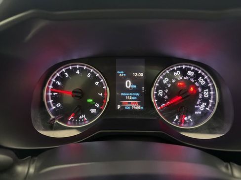 Used 2019 Toyota RAV4 XLE Premium image 33