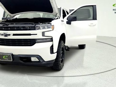 Used 2019 Chevrolet Silverado 1500 RST AWD/4WD image 13