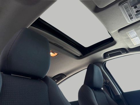 Certified 2022 Honda HR-V EX image 19