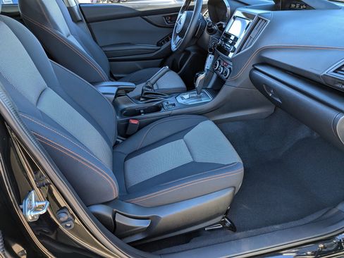 Used 2023 Subaru Crosstrek 2.0i Premium image 36