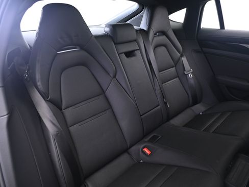 Certified 2020 Porsche Panamera RWD image 19
