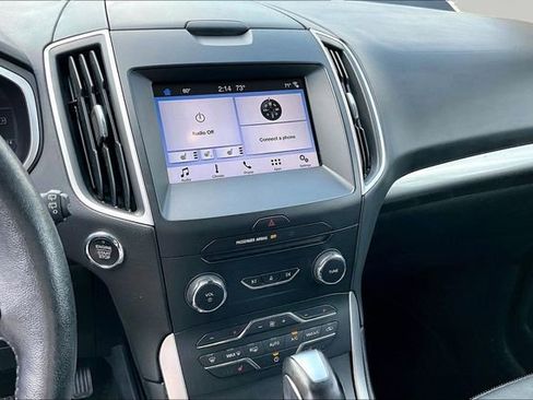 Used 2018 Ford Edge SEL w/ Equipment Group 201A AWD/4WD image 6
