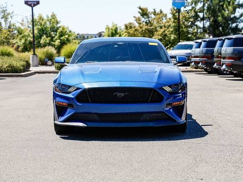Used 2022 Ford Mustang GT Premium w/ GT Performance Package RWD image 7