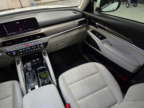 Used 2022 Kia Telluride EX w/ EX Premium Package AWD/4WD image 39